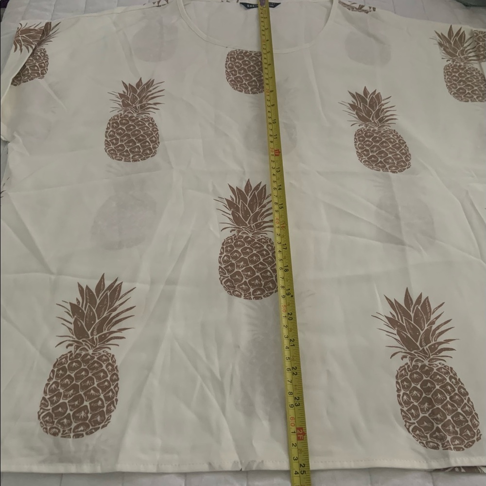 NWT Pineapple Print Blouse (X12) - Picture 10 of 10